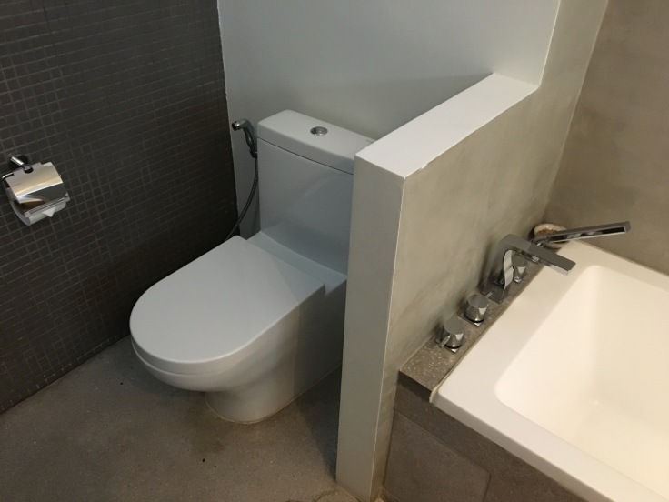 aviary hotel bathroom toilet