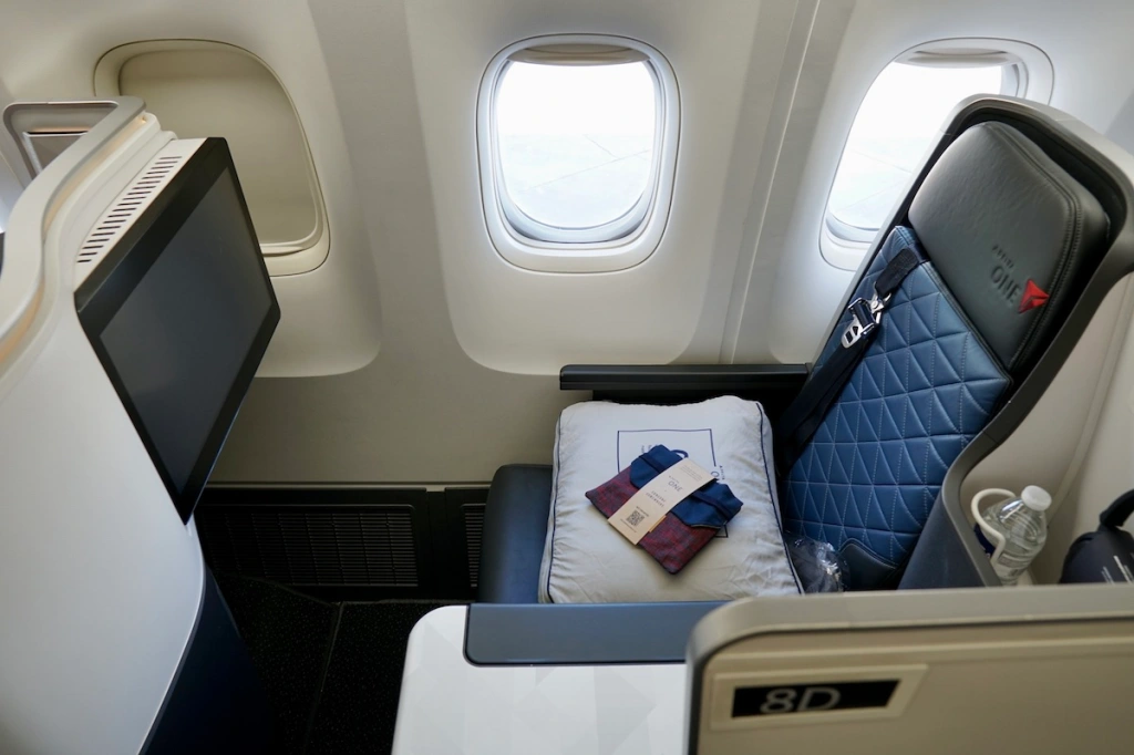 Delta One 767-400 Review – The Higher Flyer